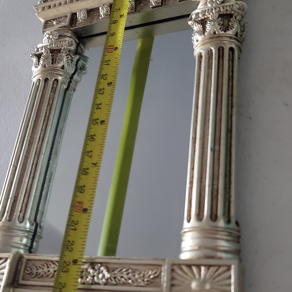 Elegant Gold Wall Mirror - Picture 3 of 7